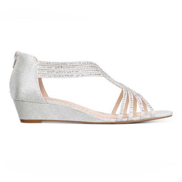 Ginifur Wedge Sandals - Picture 2 of 6